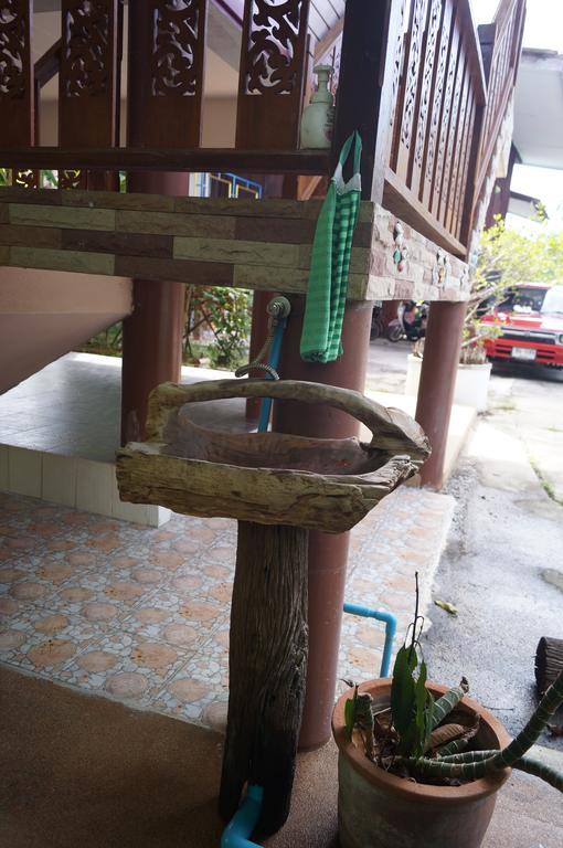Three Moon Apartment Doi Saket Bagian luar foto
