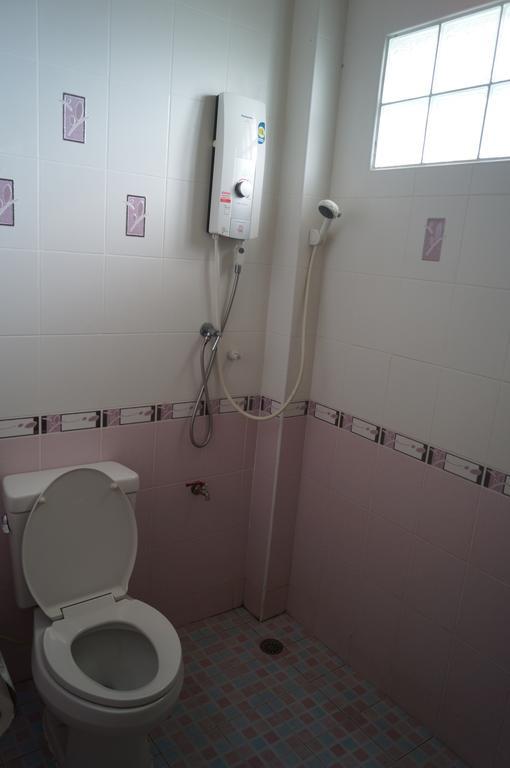 Three Moon Apartment Doi Saket Bagian luar foto