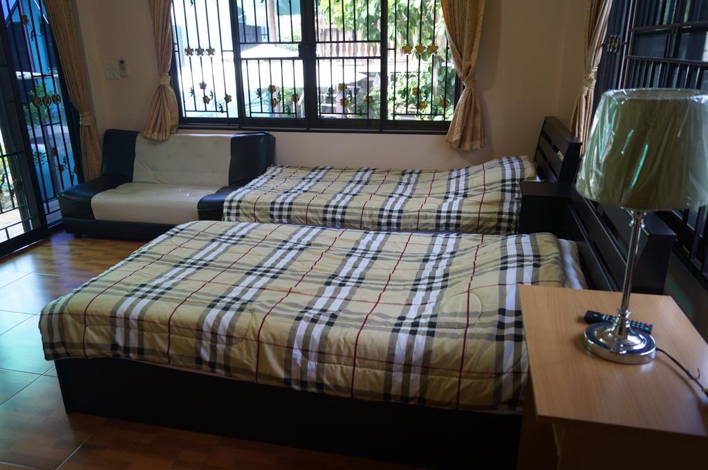 Three Moon Apartment Doi Saket Bagian luar foto