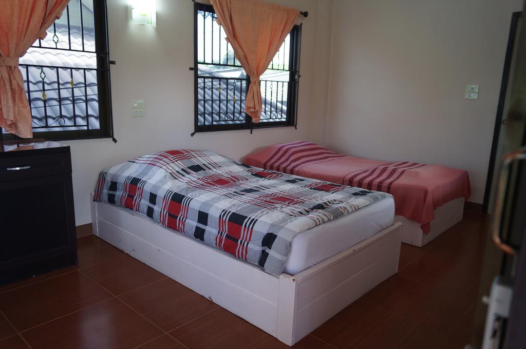 Three Moon Apartment Doi Saket Bagian luar foto