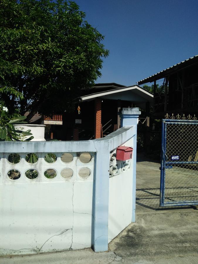 Three Moon Apartment Doi Saket Bagian luar foto